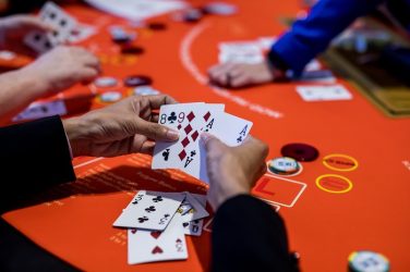 Hacienda reconoce a los jugadores de póker news item